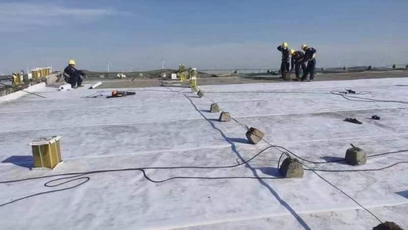 內(nèi)蒙古霍煤鴻駿鋁電有限責(zé)任公司扎哈淖爾分公司2023年建構(gòu)筑物屋面防水維修項(xiàng)目